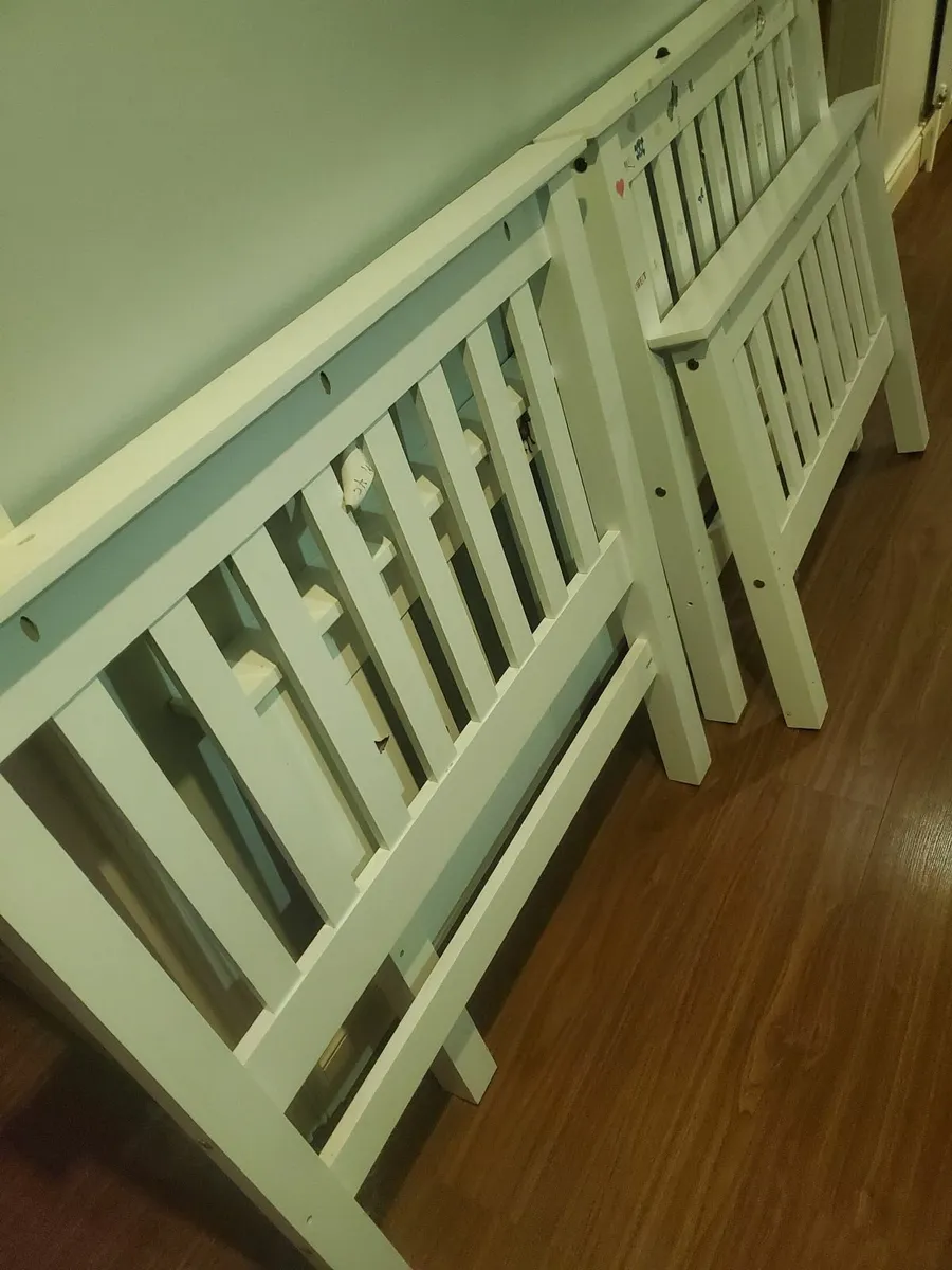 SIngle Beds - Image 3