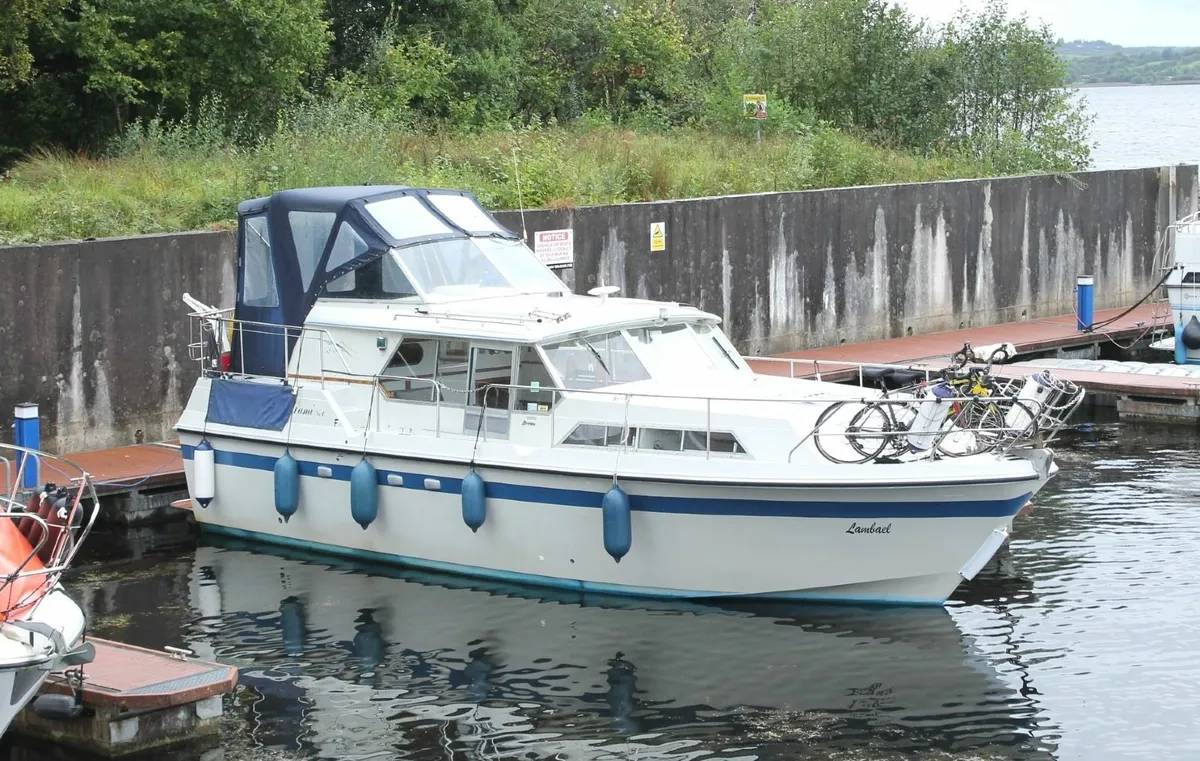 Aft cabin Broom European 35 - Image 1