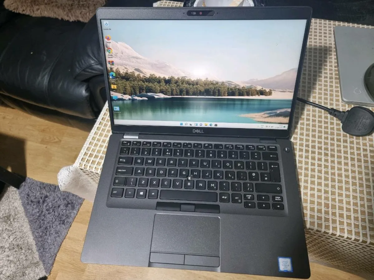 Dell laptop - Image 2