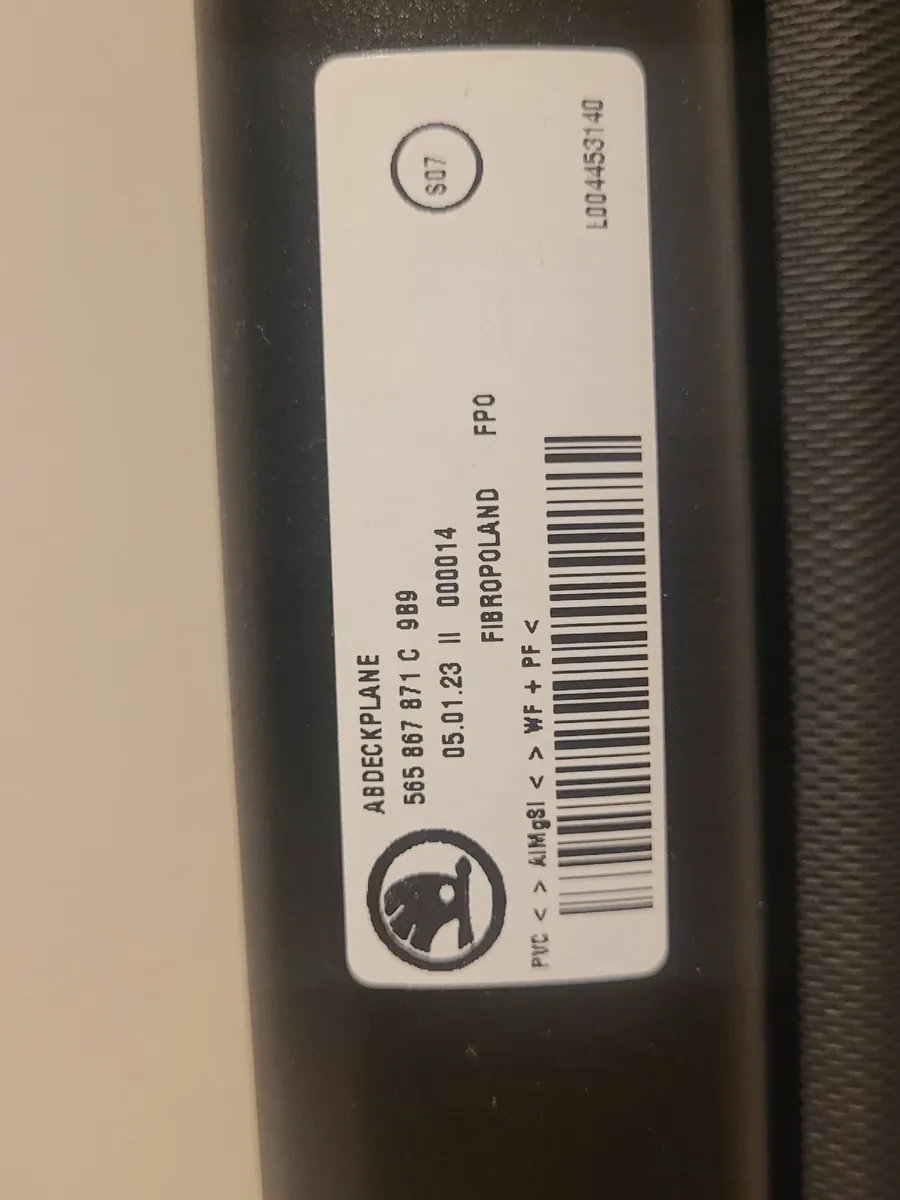 Skoda Kodiaq Parcel Shelf - Image 2