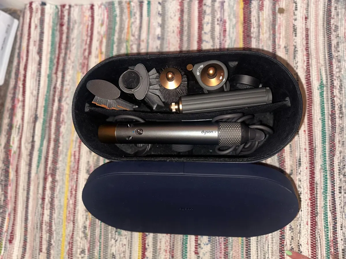 Dyson Airwrap - Image 2