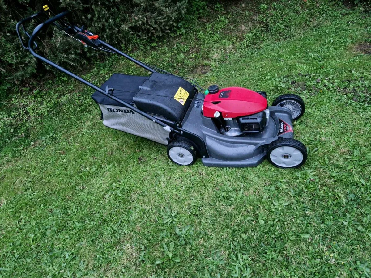 Lawnmower HRX537 - Image 2