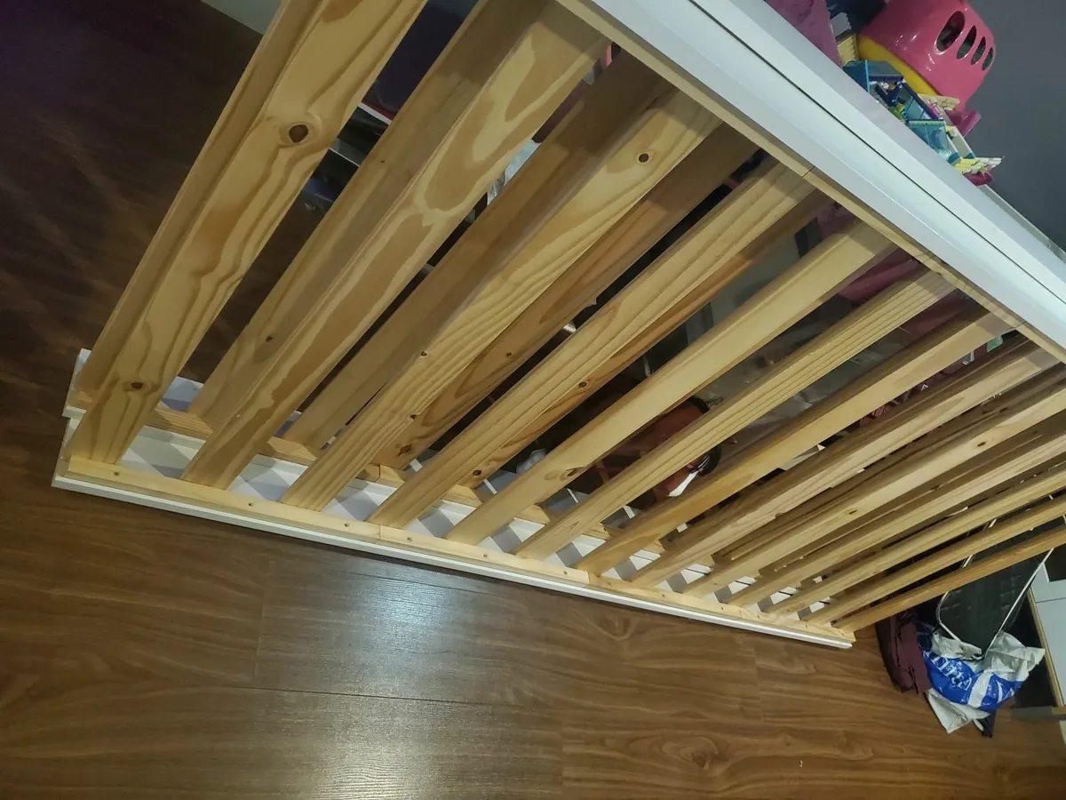 SIngle Beds - Image 4