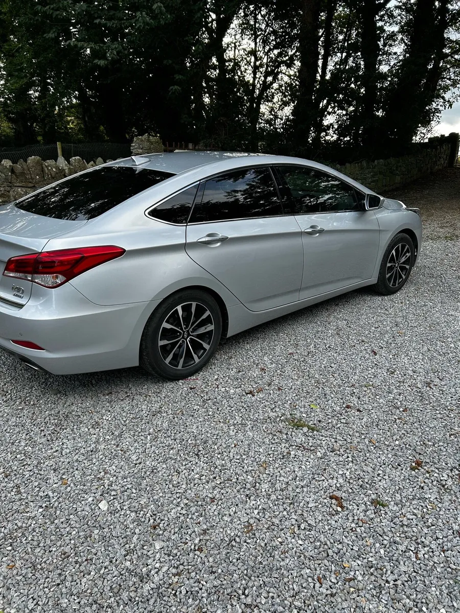 Hyundai i40 auto - Image 3