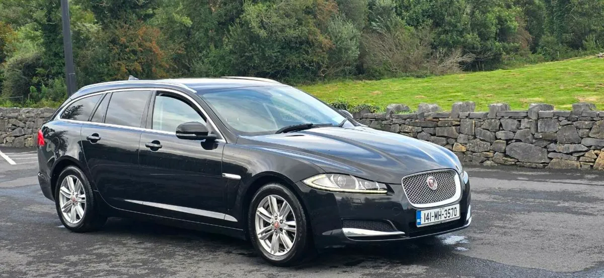 JAGUAR XF LUXURY AUTO 2.2D - Image 2