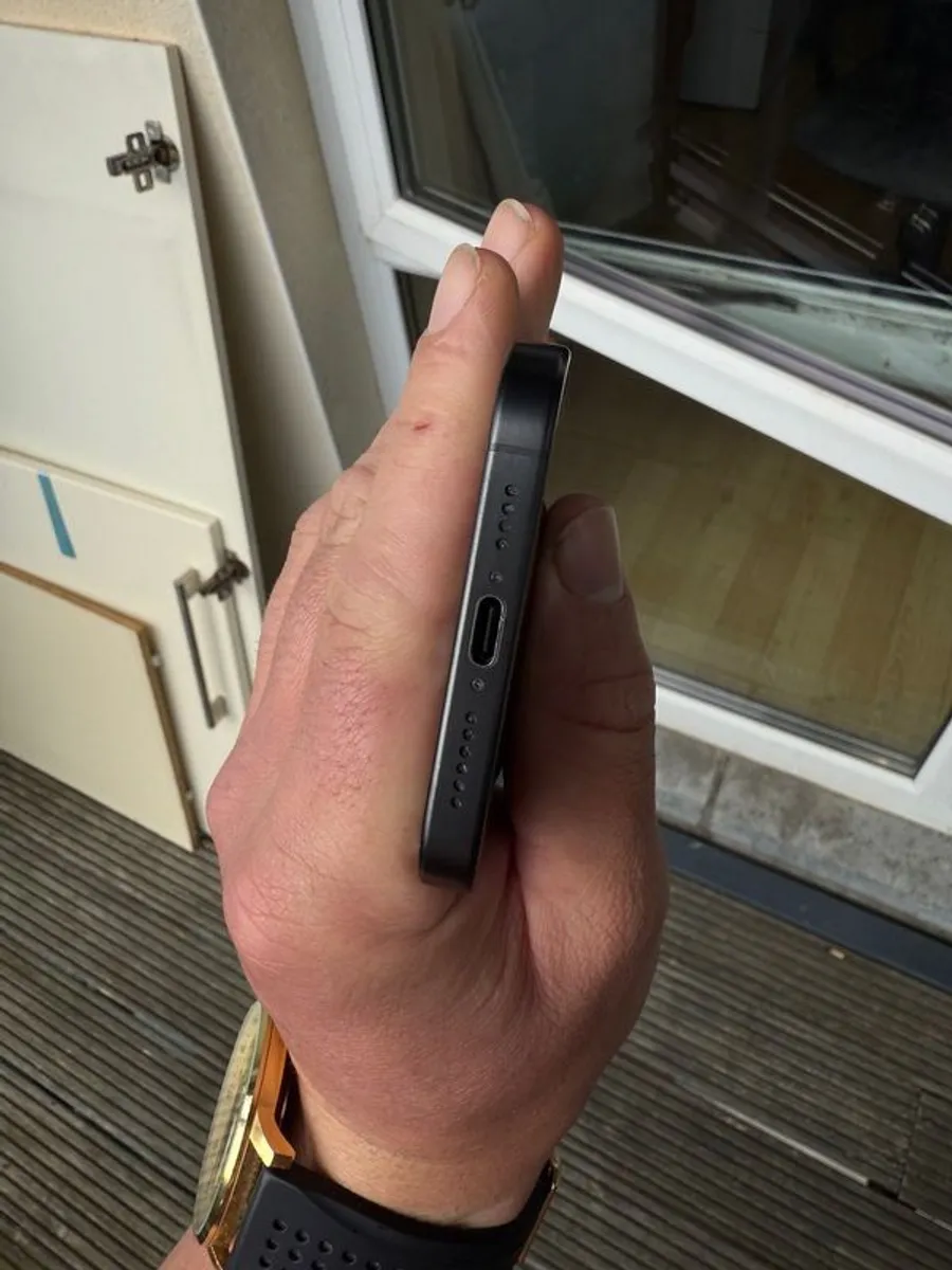 Iphone 15 Pro Max 256Gb - Image 4