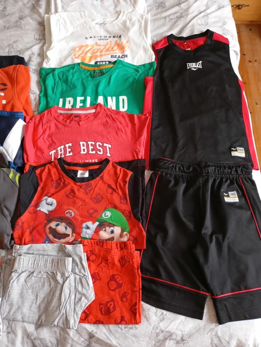 Age 9/10 boys clothes - Image 3