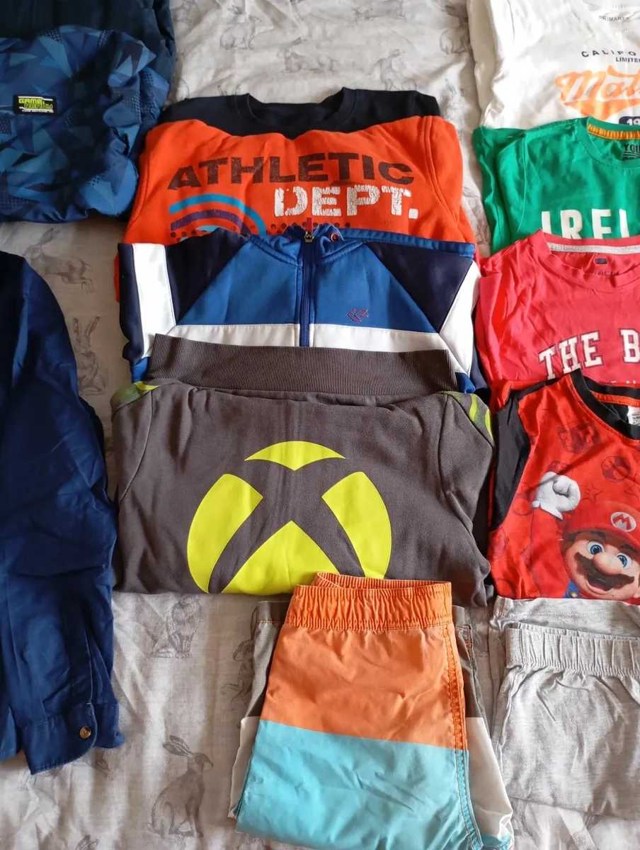 Age 9/10 boys clothes - Image 4