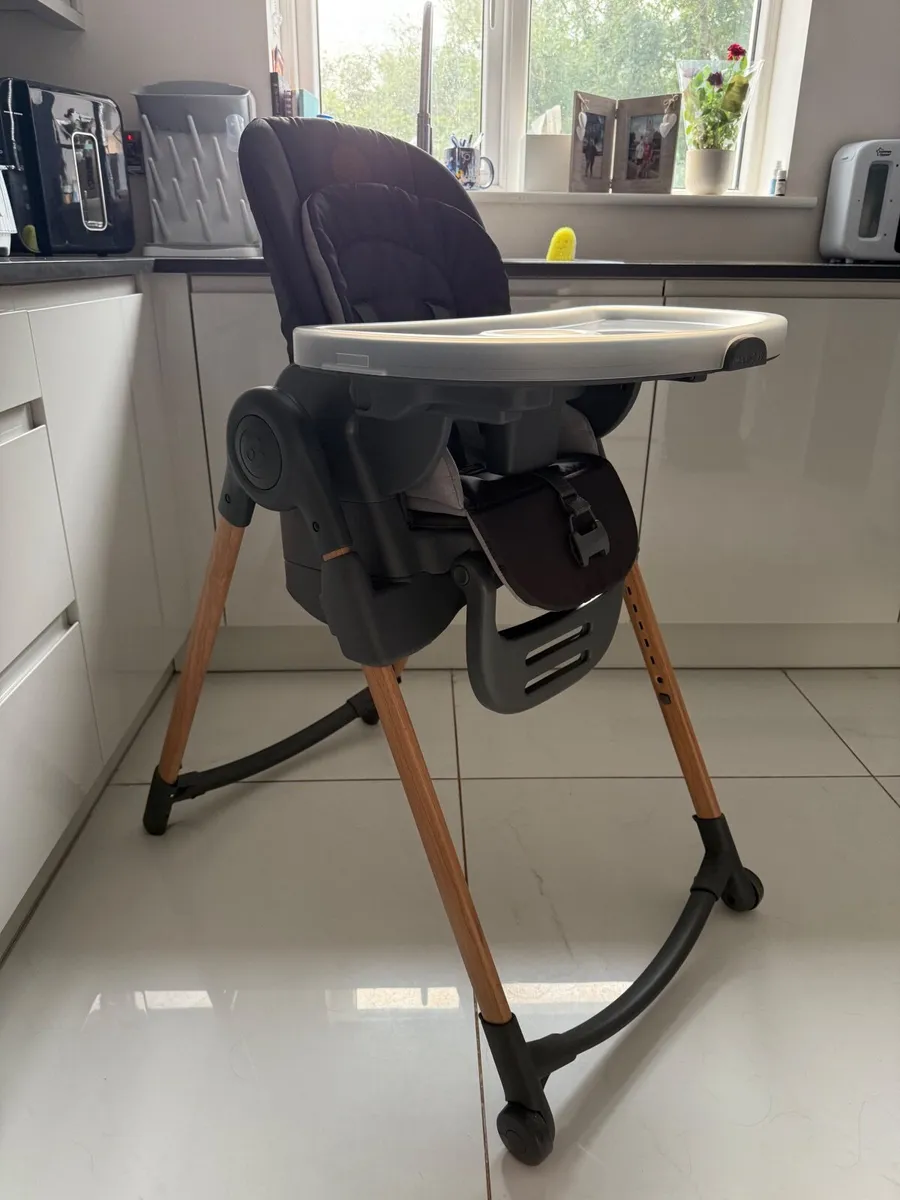 Maxi Cosi Minla Baby High Chair For Sale - Image 1