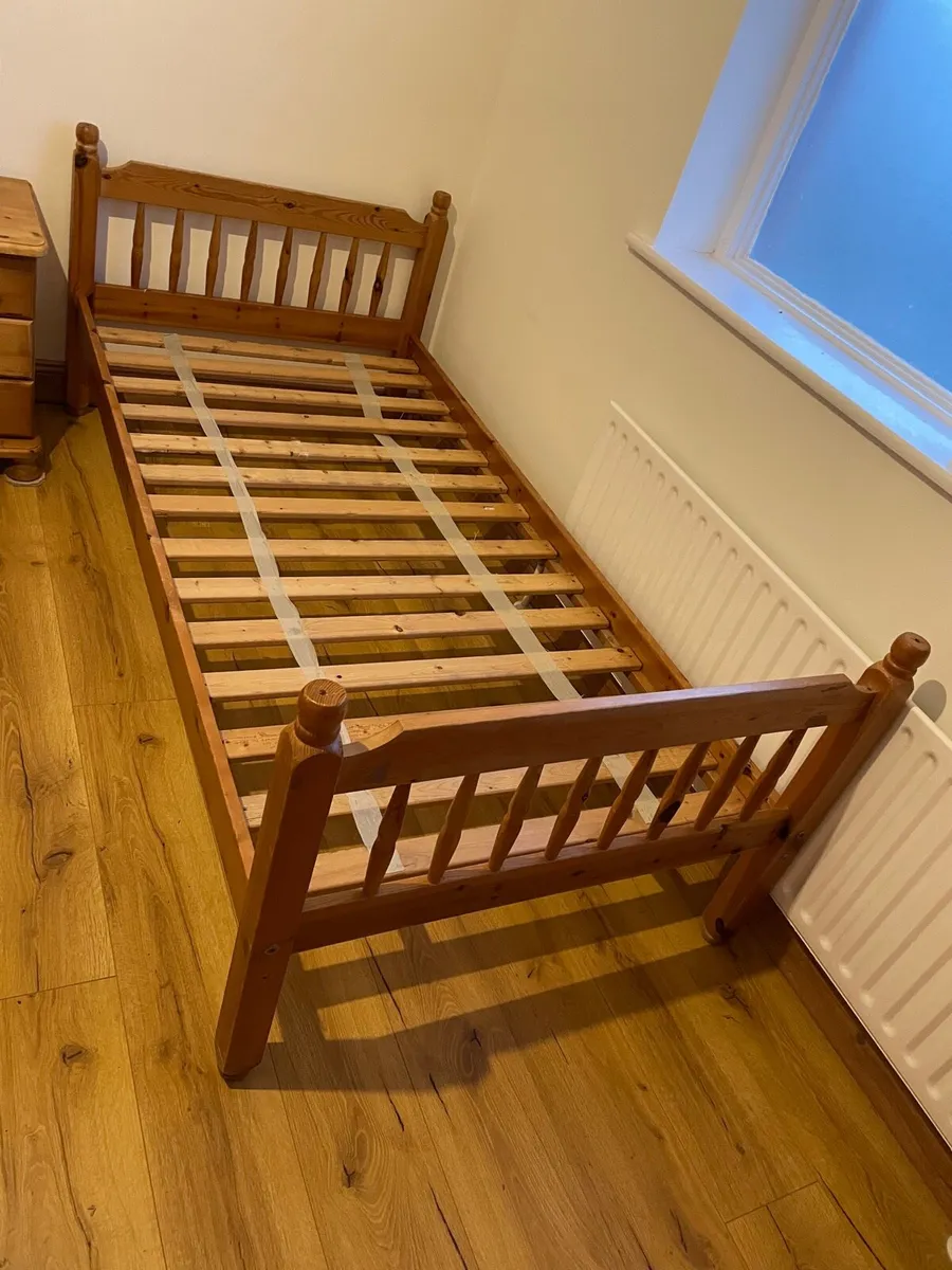 Wooden single bed frame - Image 1