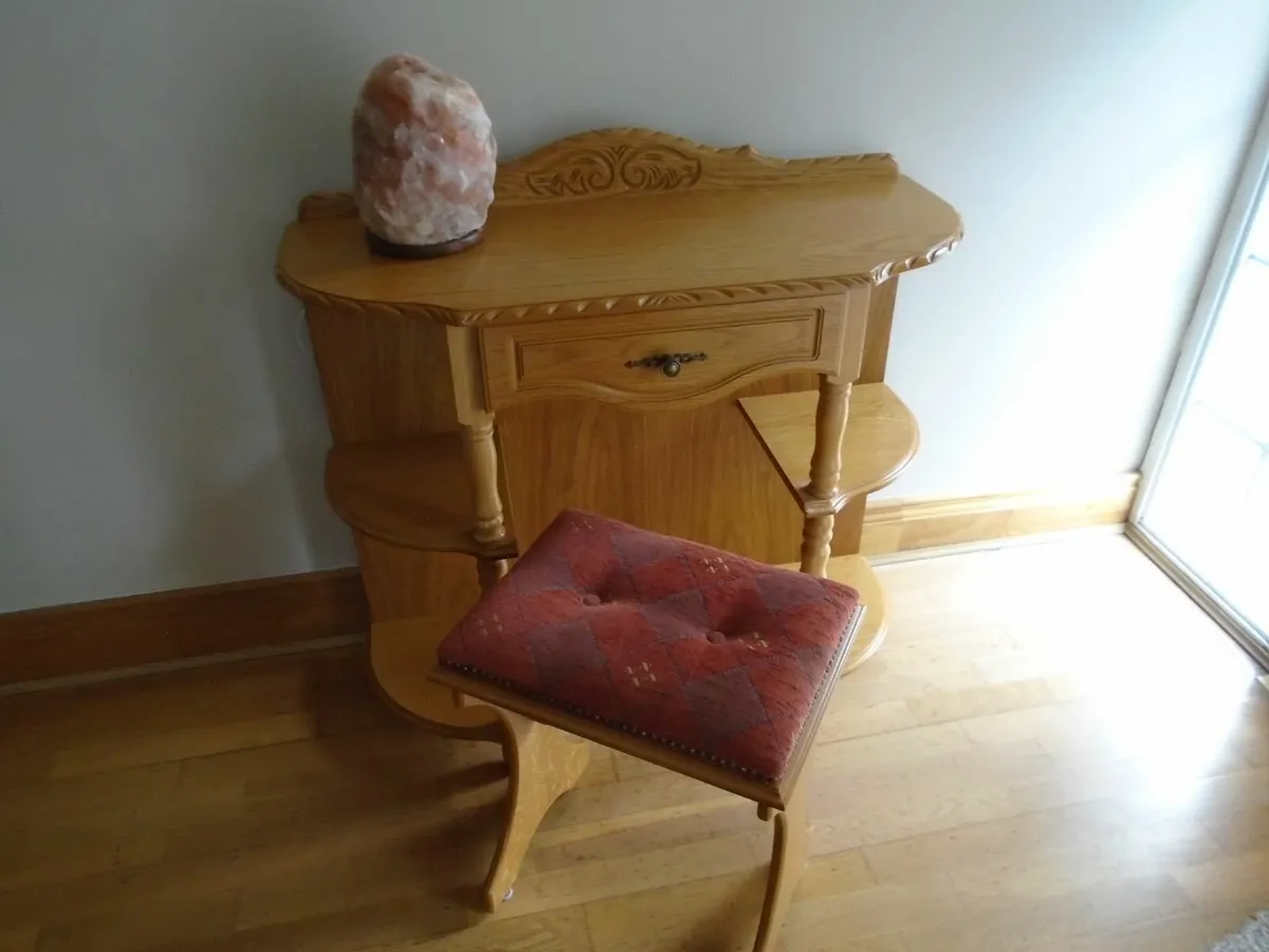 Hall/Vanity Table & Stool - Image 3