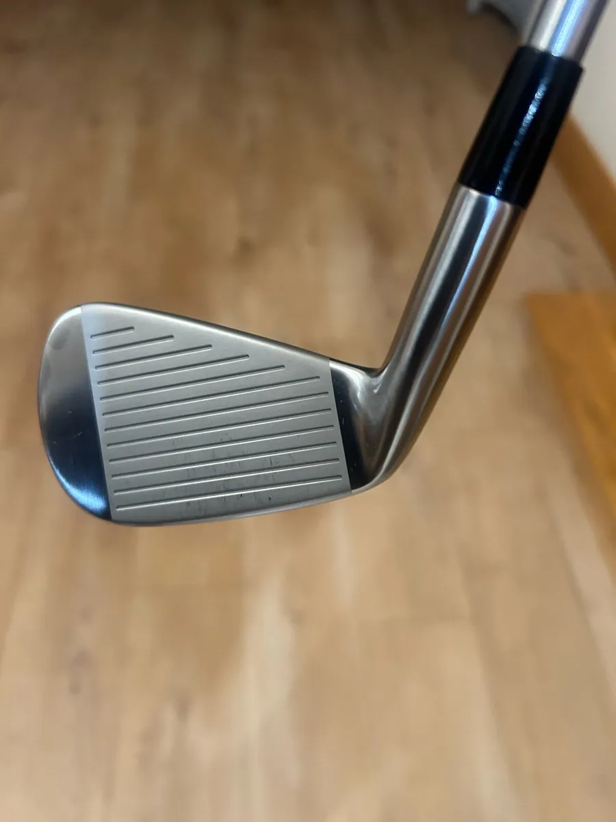 Mizuno 241 irons - Image 2
