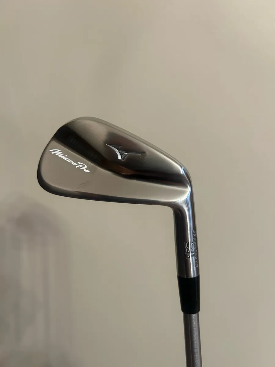Mizuno 241 irons - Image 3