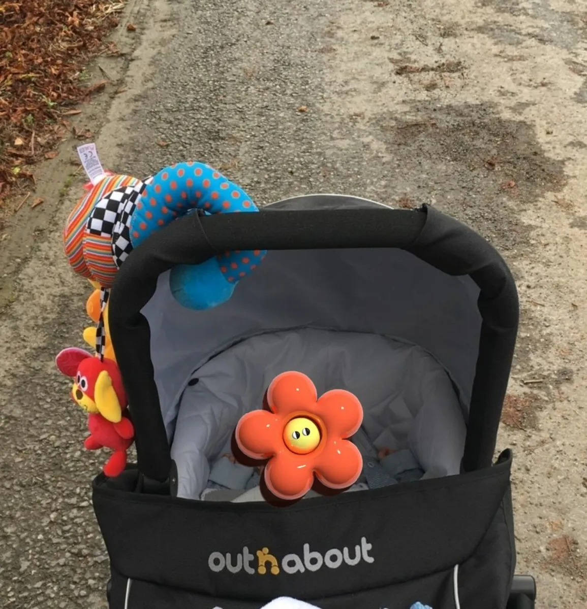 Out and About Carrycot for Single Buggy - Image 2