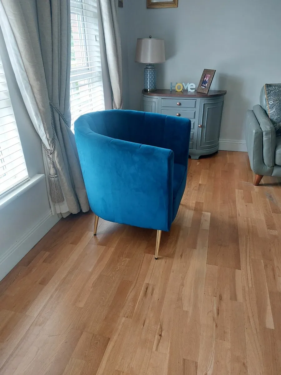 Chairs - Image 2