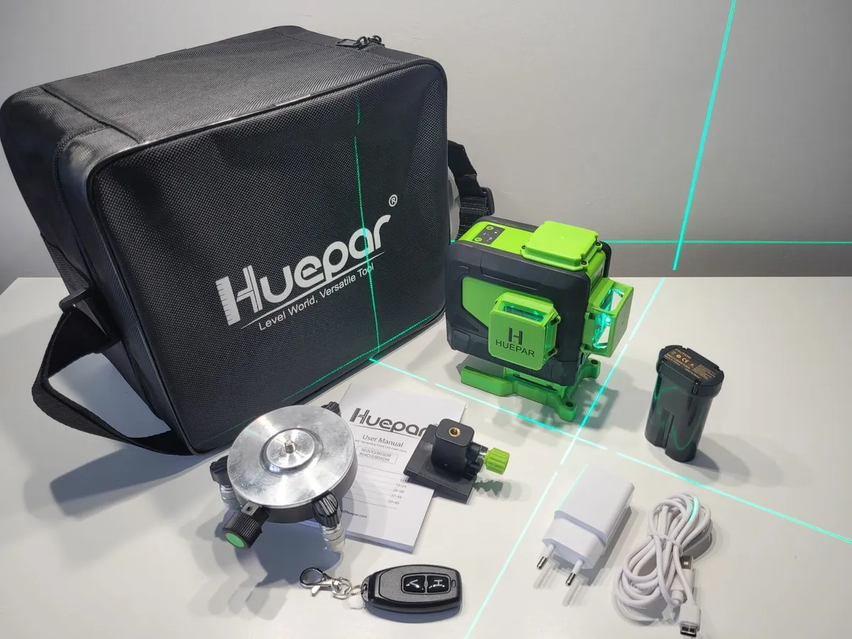 New 3x360 self levelling laser level - Image 1