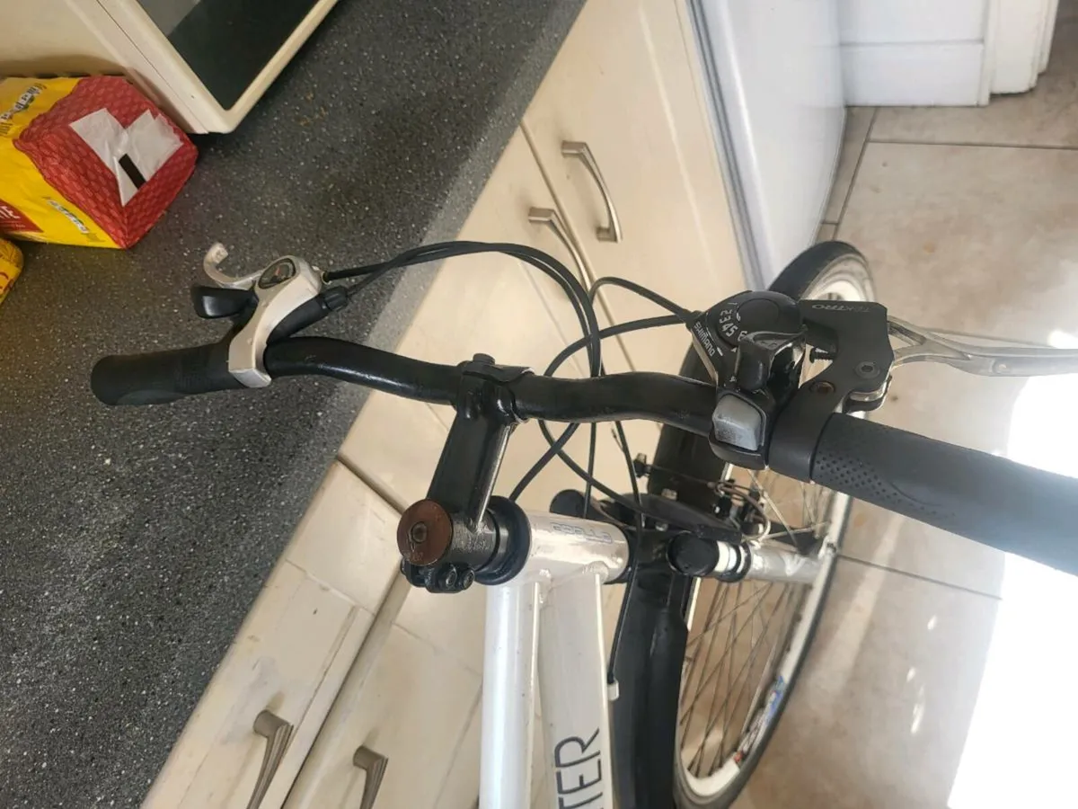 Ladies bike - Image 4