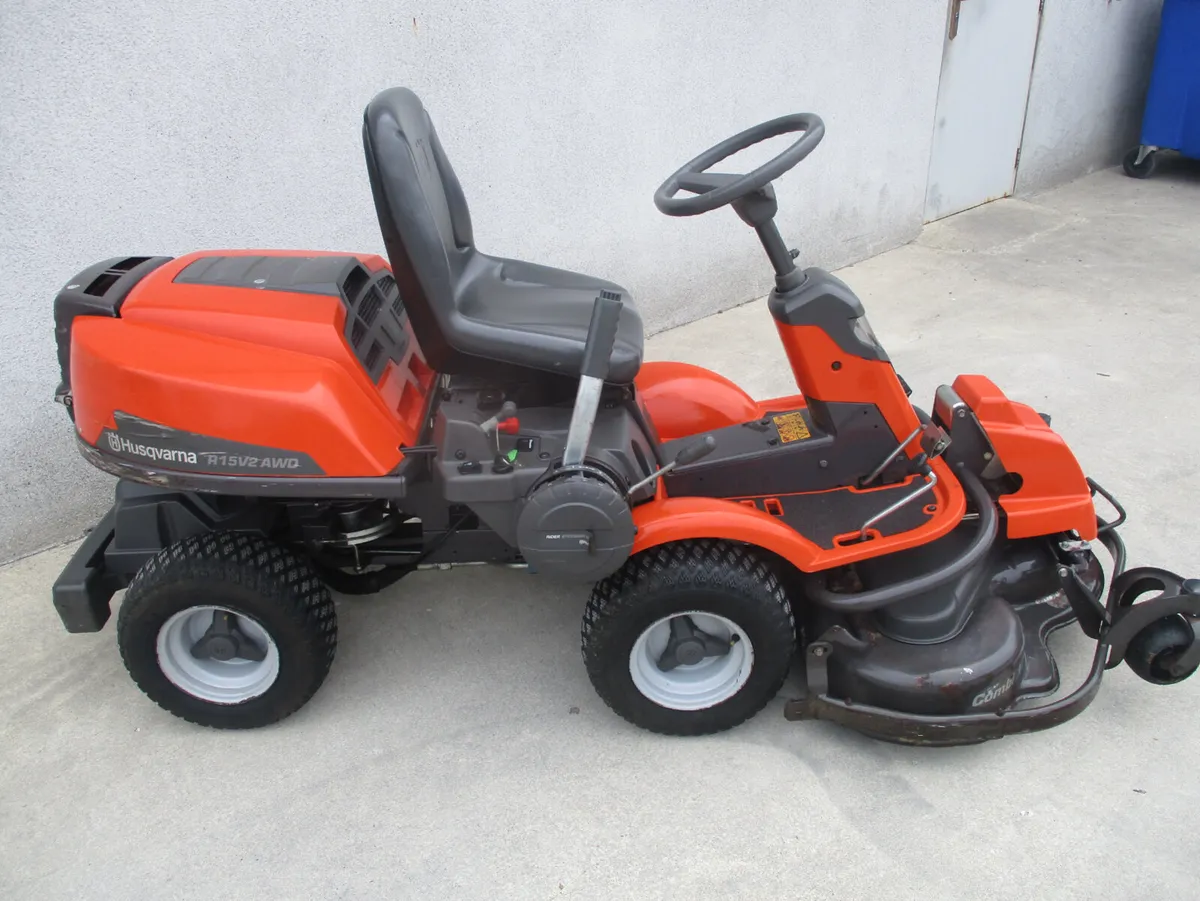 Husqvarna front deck - Image 2