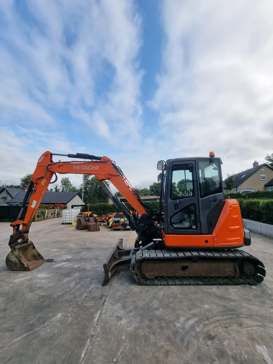 2015 HITACHI ZX65USB-5A - Image 1
