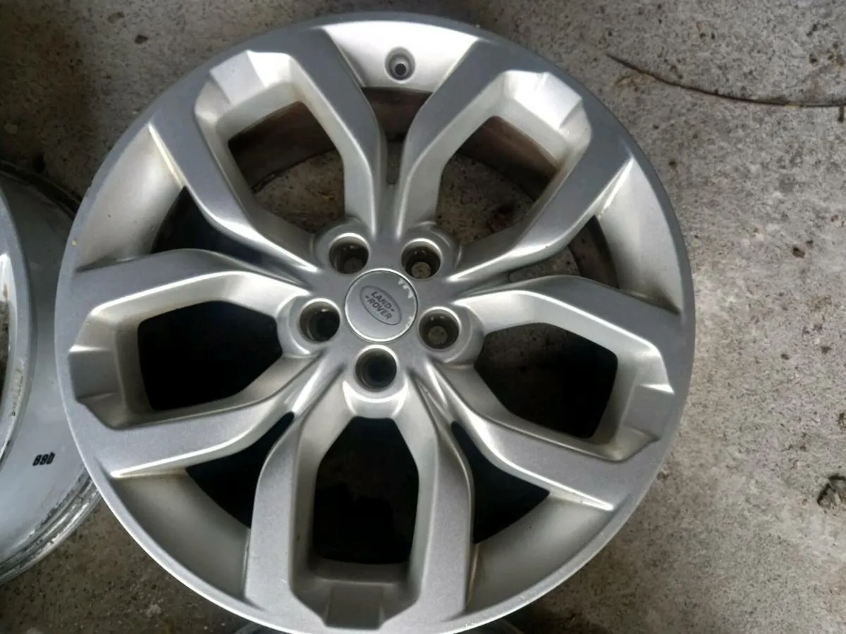 19" Discovery Sport alloys - Image 1