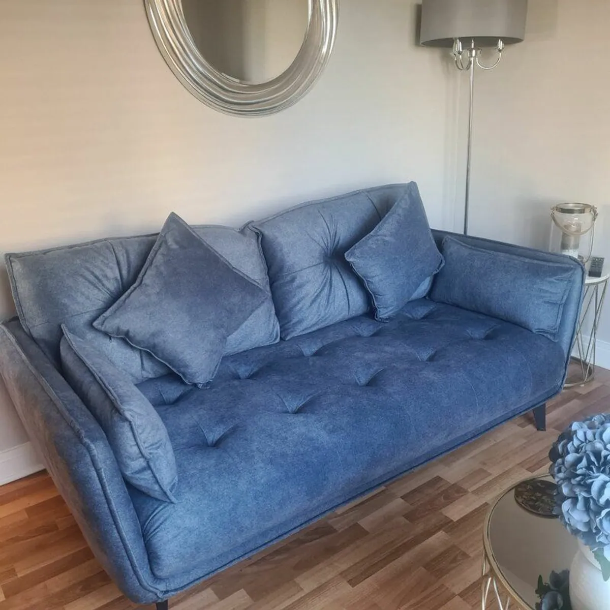 Sofa - Image 4