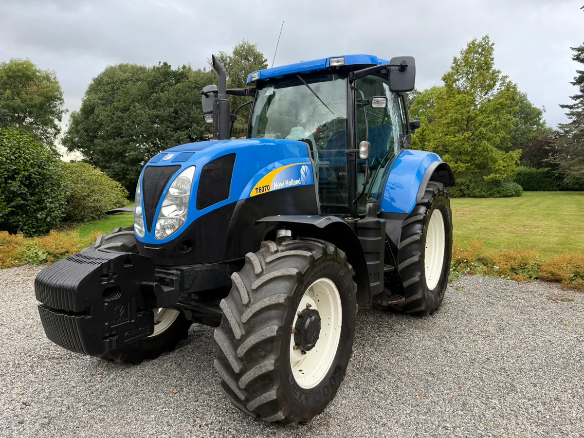 2011 New Holland T6070 R/C **3600 hours** MINT!!! - Image 1
