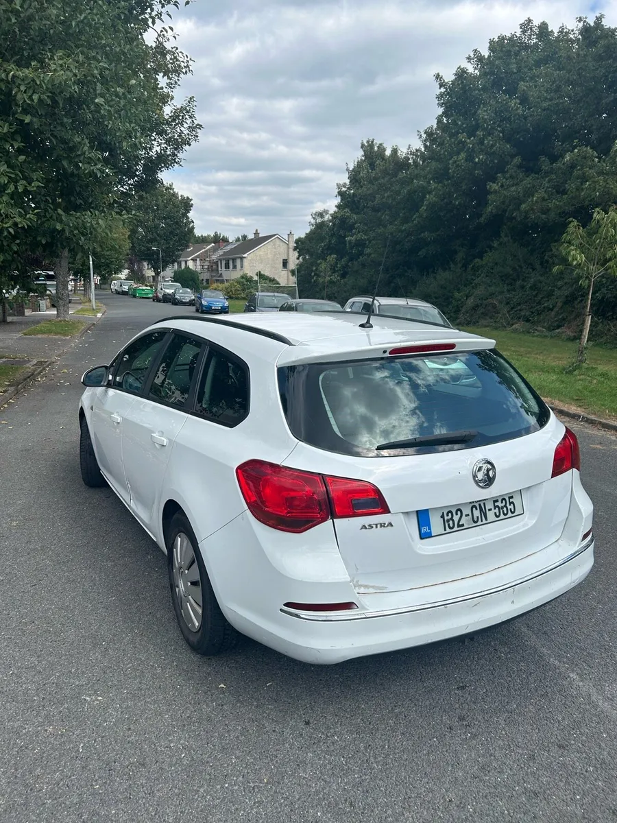 2013 Vauxhaul Astra 1.2 CDTI - Image 4