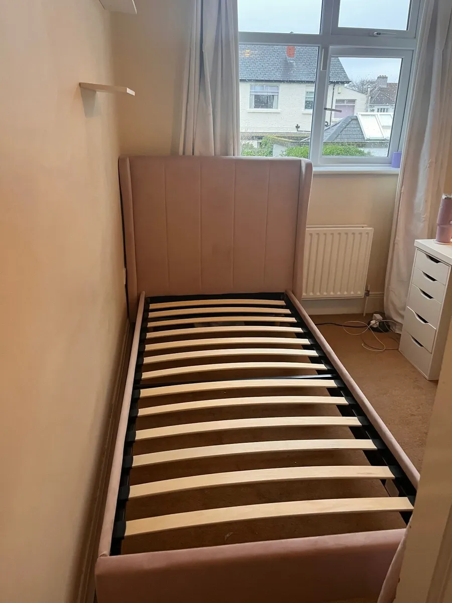 Single Bed - Image 3