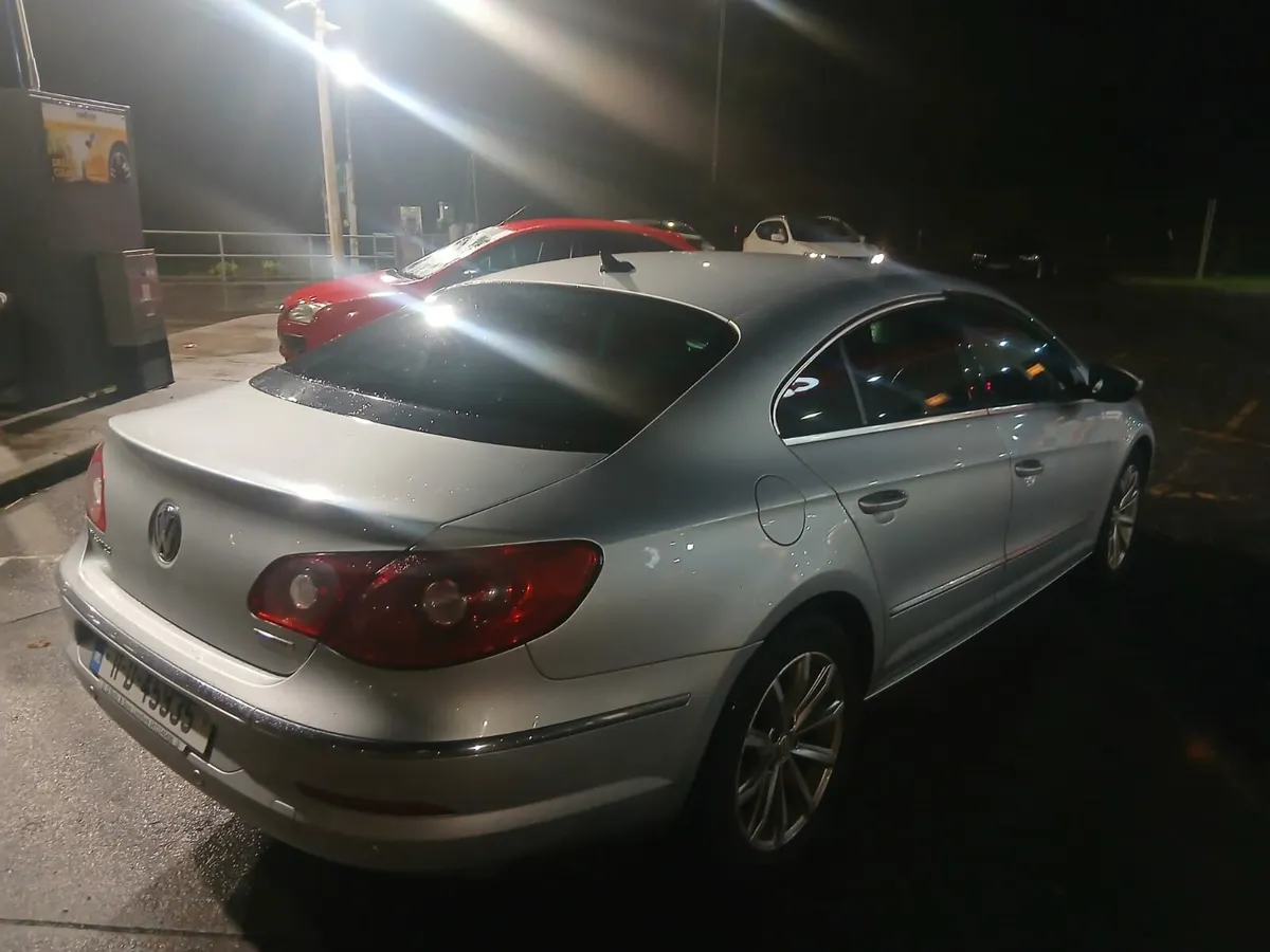 2011 volkswagen passat cc - Image 4