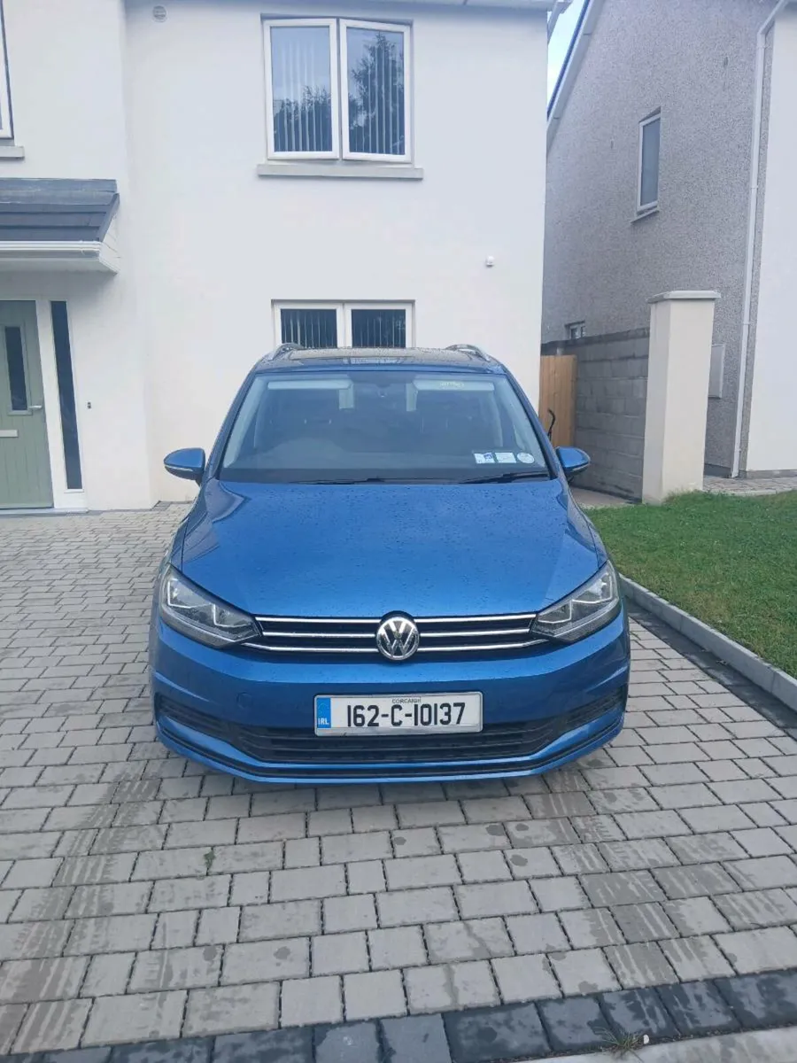 Volkswagen touran 7 seater - Image 4