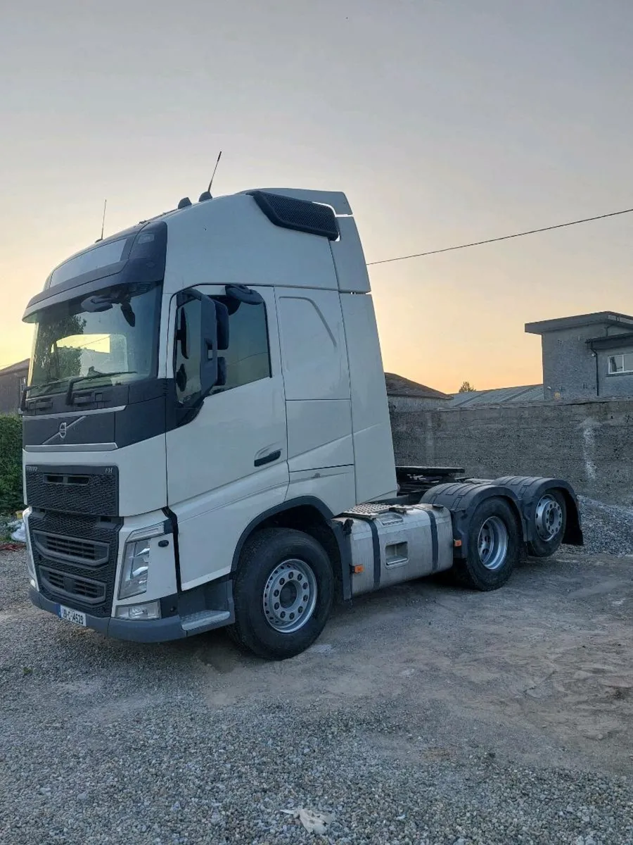 Volvo fh500xl Globetrotter tag/ rearlift - Image 4