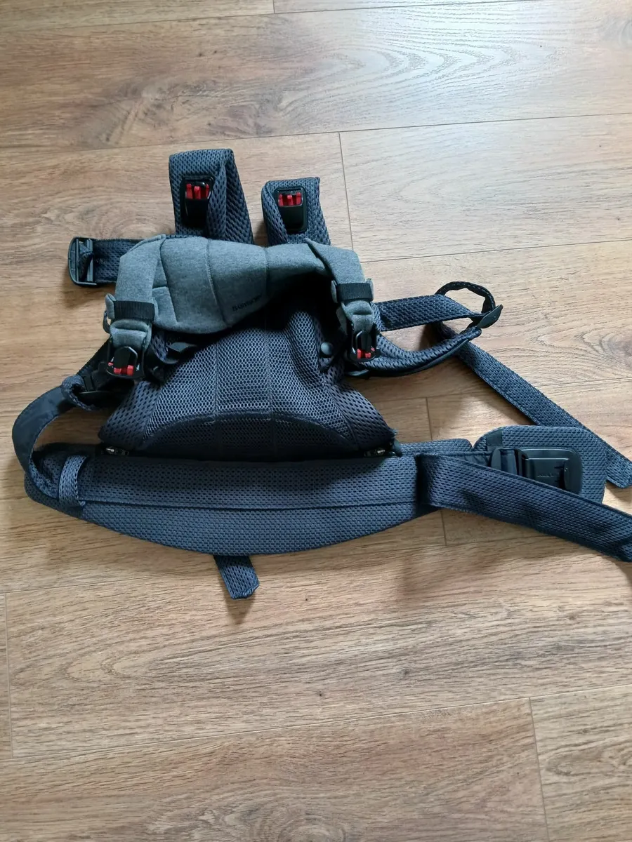 Baby carrier - Image 2