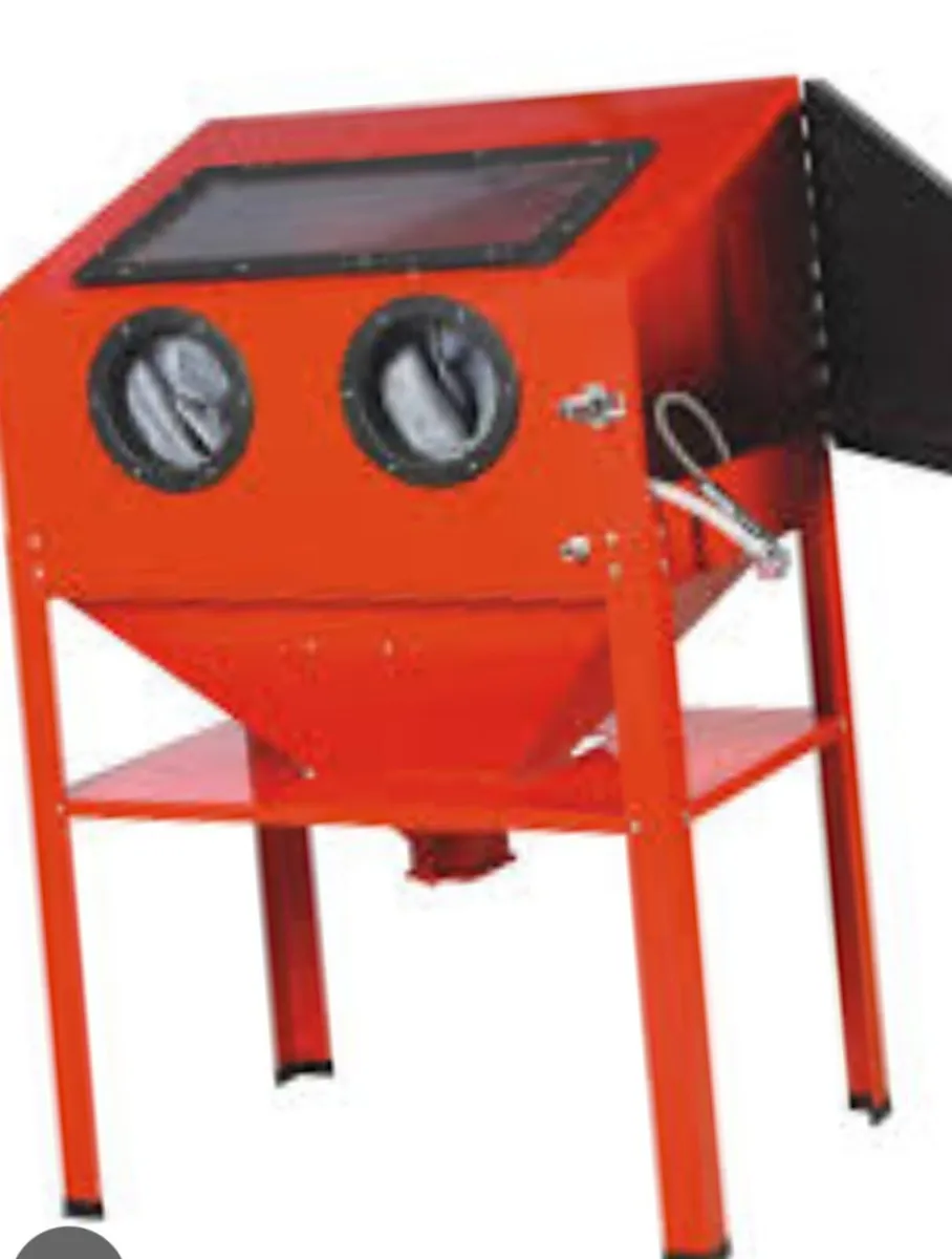 Sandblasting cabinet wanted - Image 1