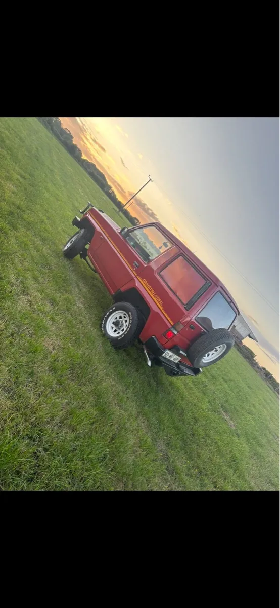 Daihatsu fourtrak - Image 3
