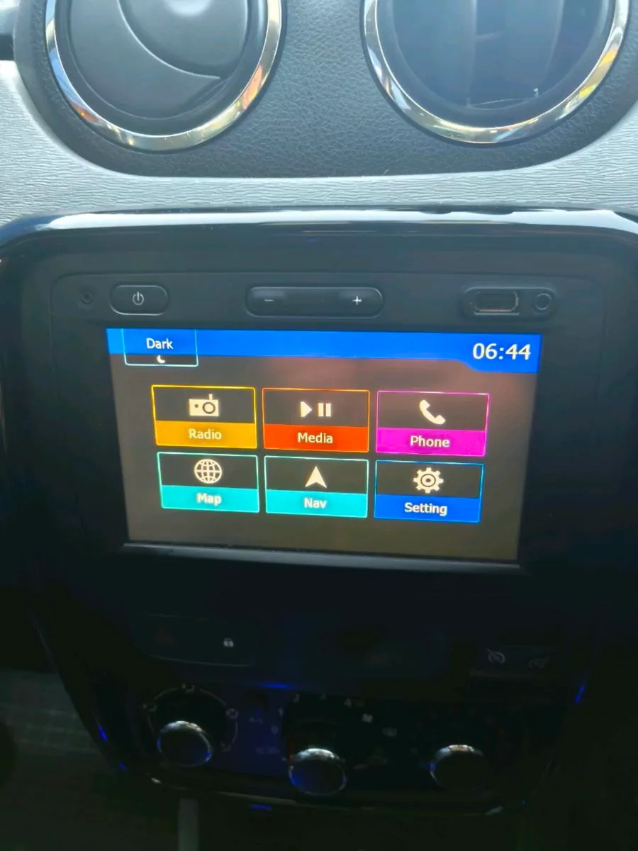 2016 Dacia Duster very low mileage - Image 4