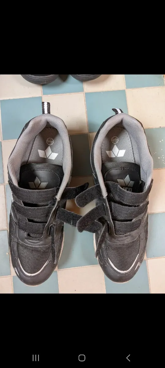 Shoes - Image 3