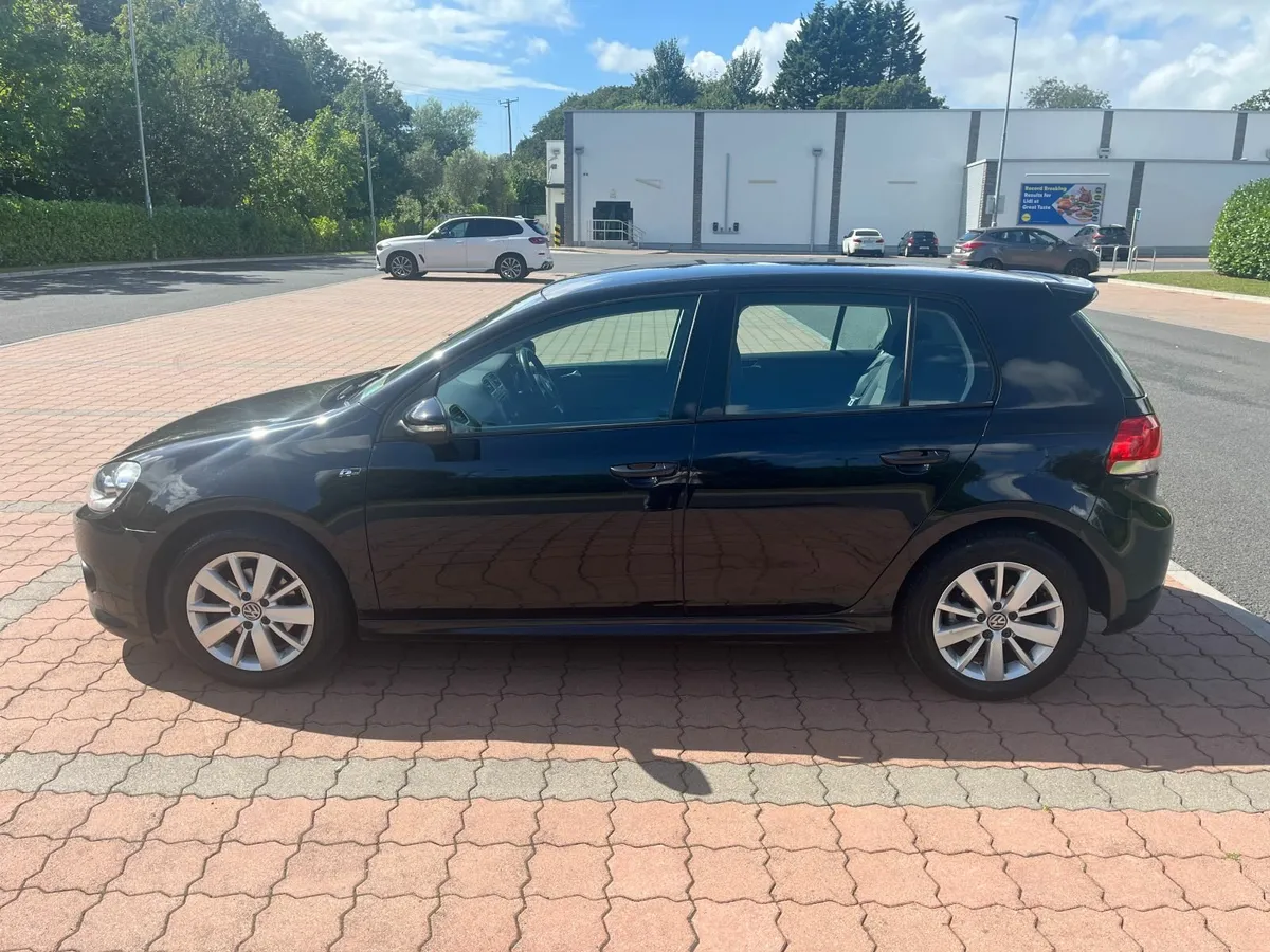 Volkswagen Golf R-Line 2011 - Image 4
