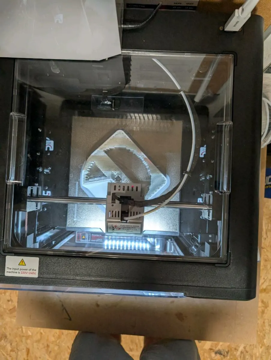 Qidi Q1 Pro -3D Printer - Image 3