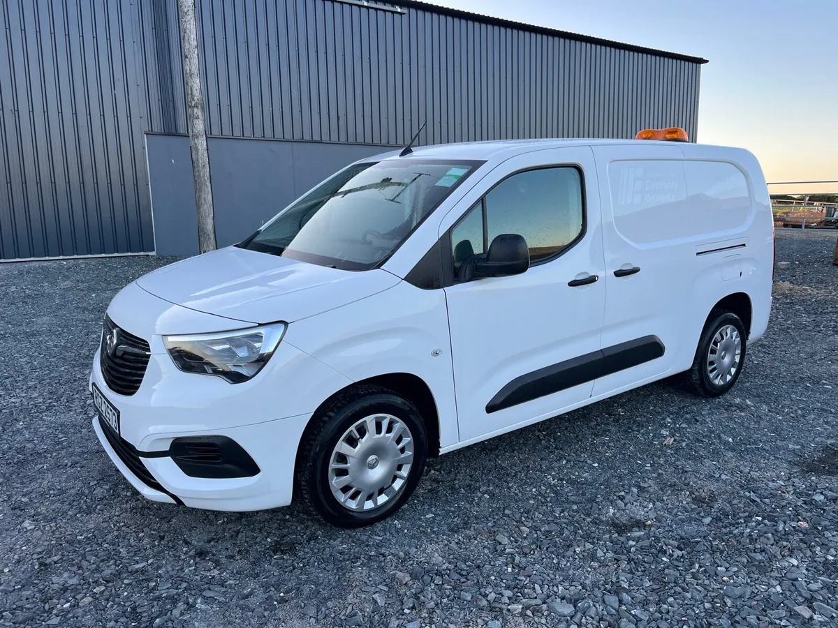 2020 Vauxhall combo - Image 4