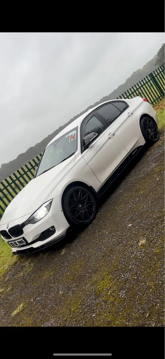 2015 BMW F30 316D 2.0 - Image 4