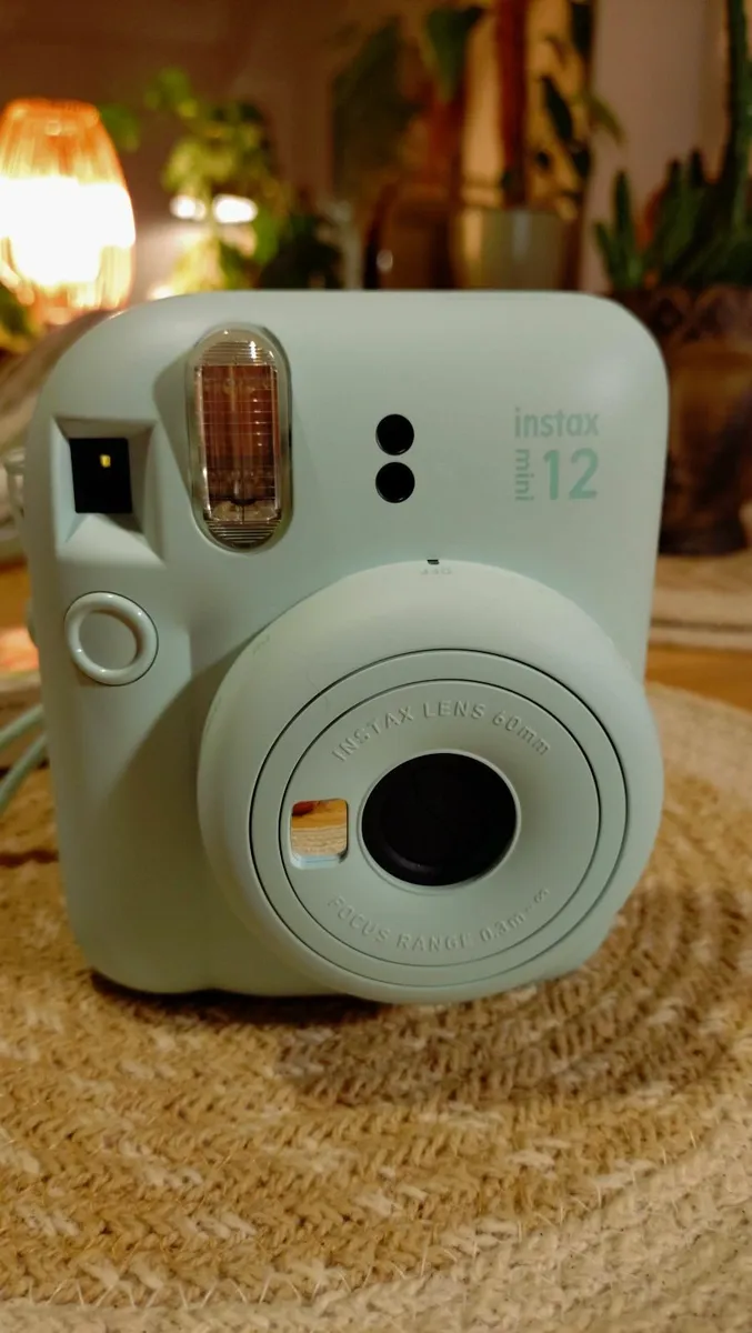 Fujifilm Instax Mini 12 Mint Green - Image 2