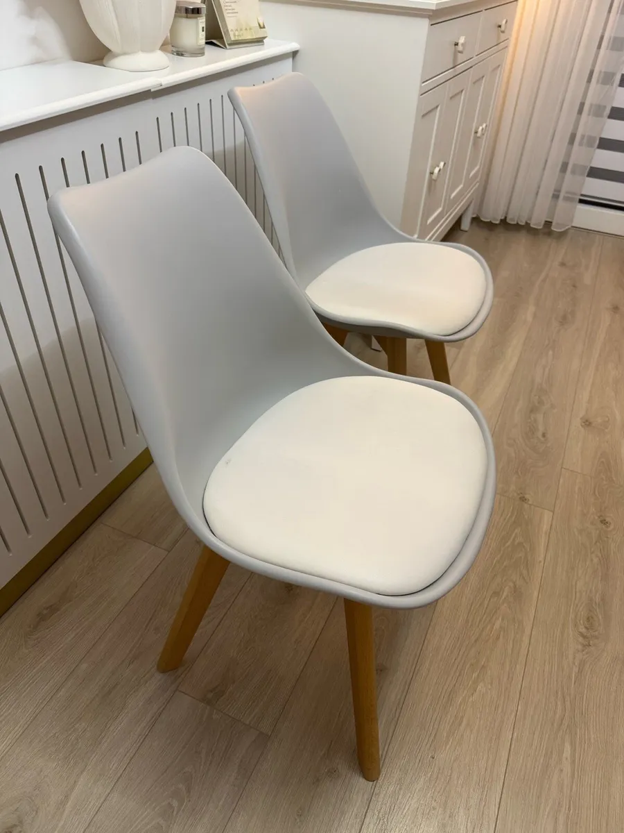 2 Grey/white chairs - text if interested - Image 3