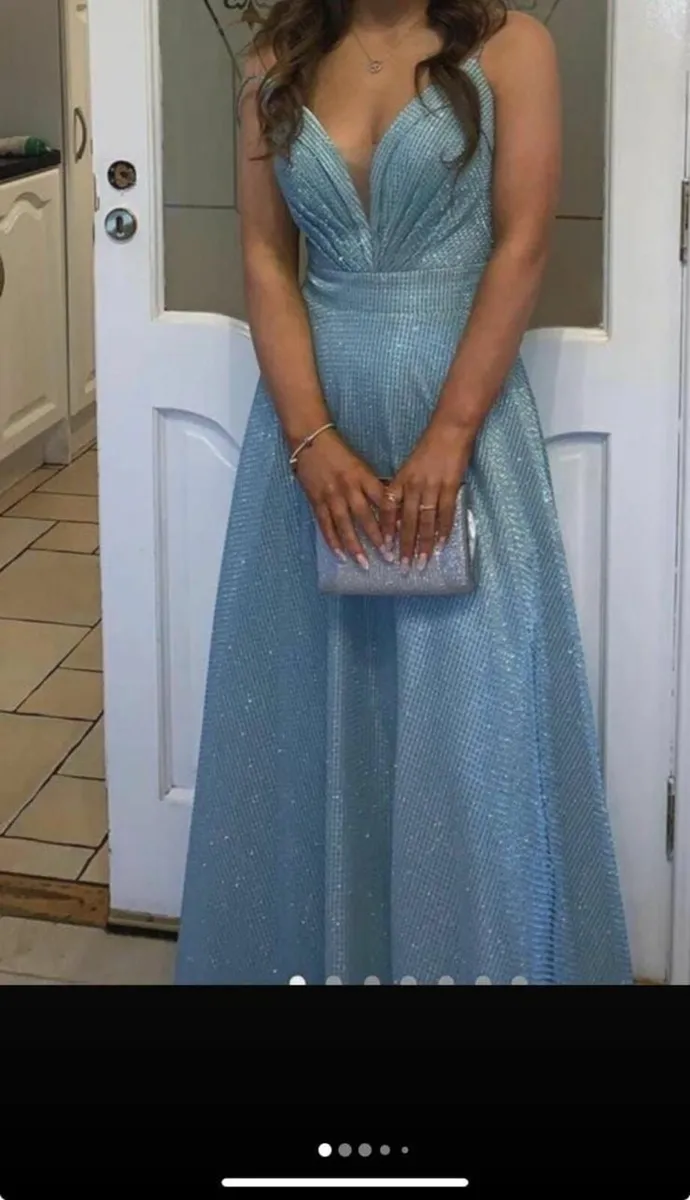 Blue TY/Debs Ball Gown (Simply Divine 6) - Image 1