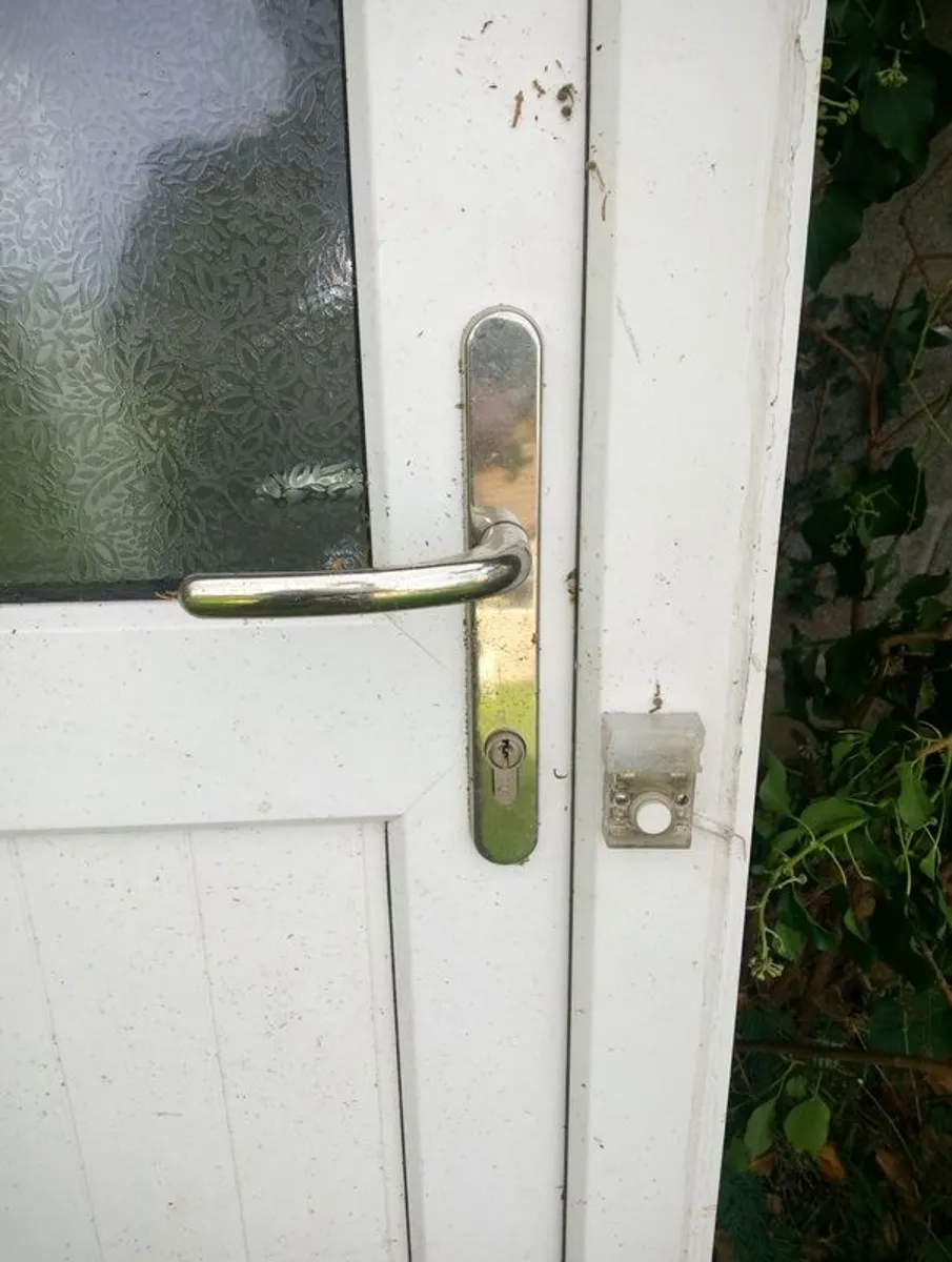 Double Glazed Door & Window - Image 4