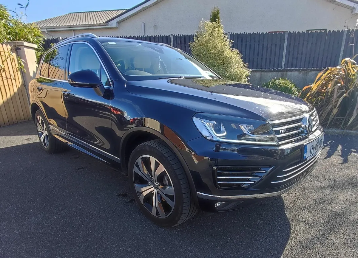 Volkswagen Touareg 2017 - Image 1