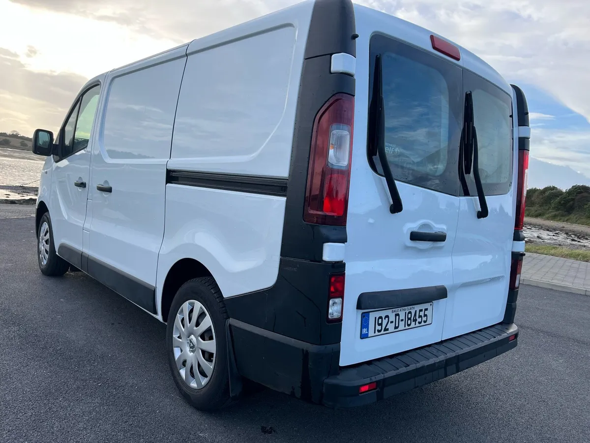 Renault Trafic 192 - Image 2