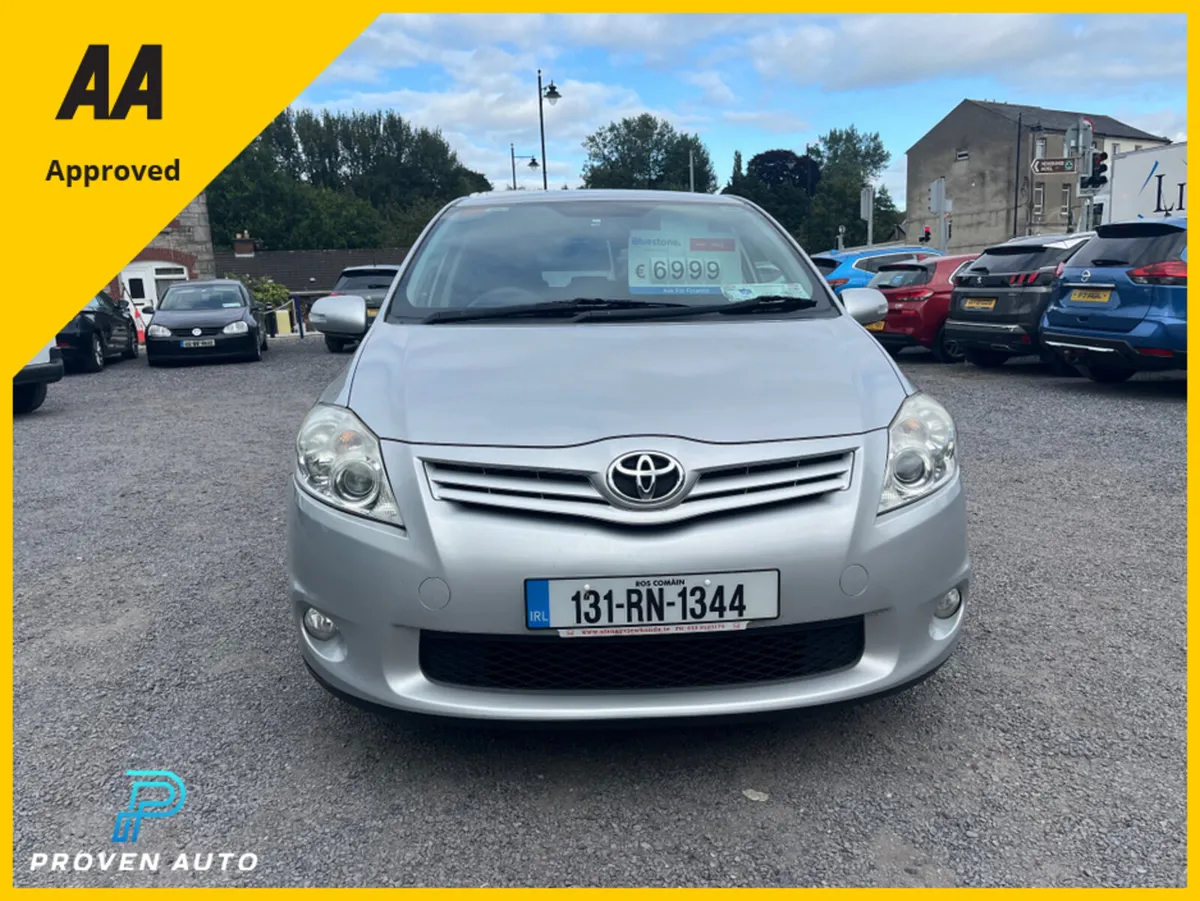 Toyota Auris 1.33 VVT-I COLOUR COLLECT COLLECTION - Image 2