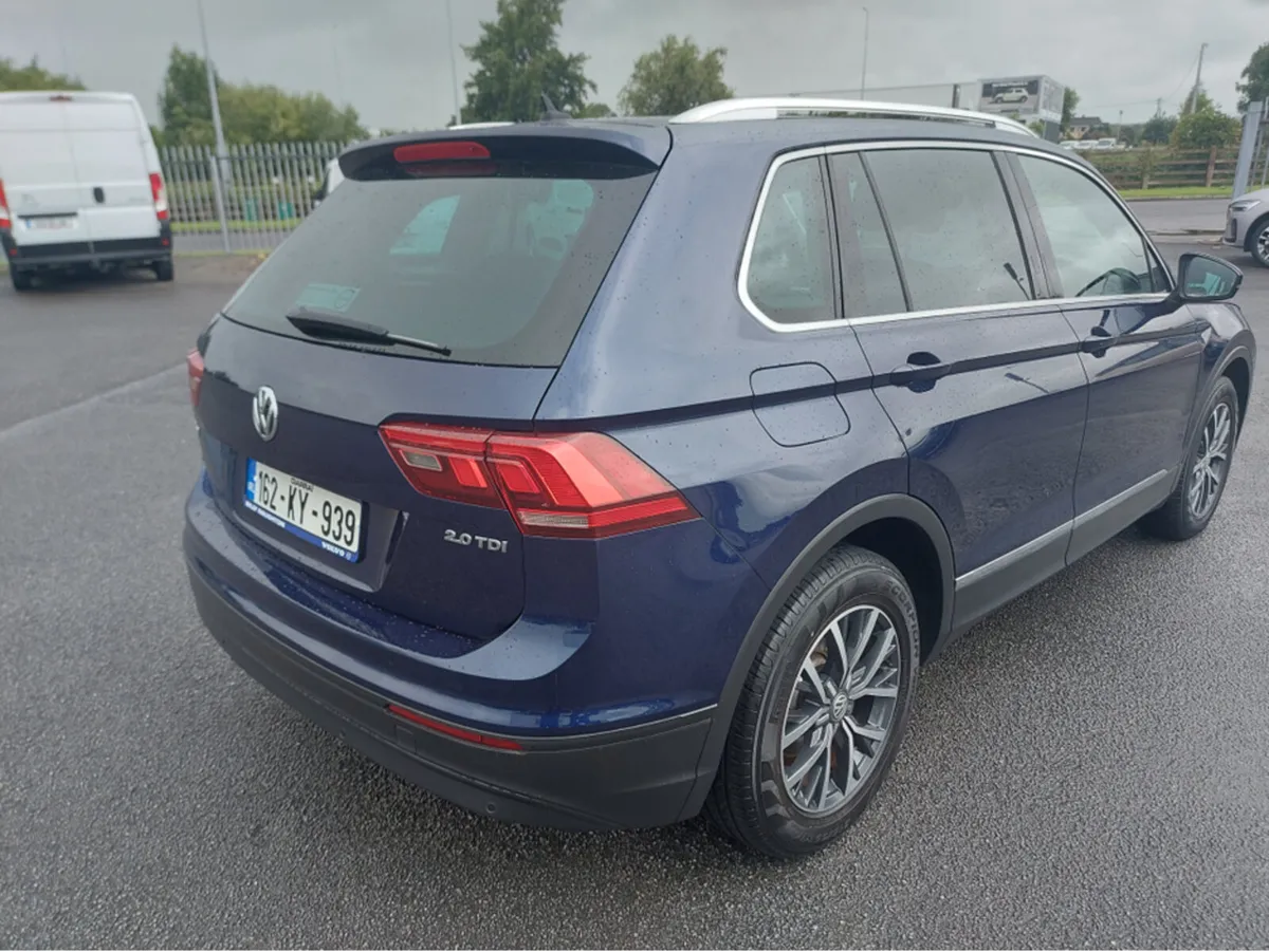 Volkswagen Tiguan CL 2.0 TDI 150HP MANUAL 6SPEED F - Image 3