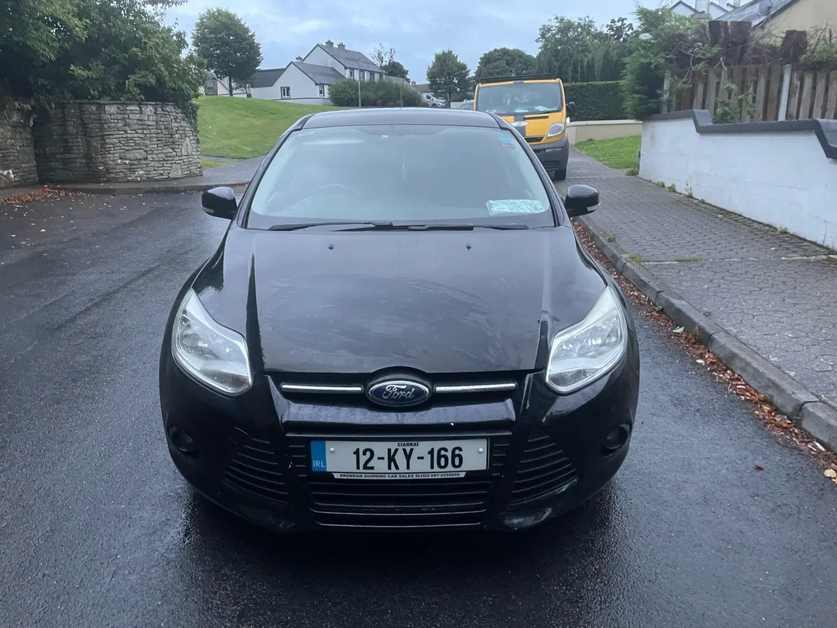 2012 Ford Focus 1.6Diesel Saloon NCT February 2026 - Image 3