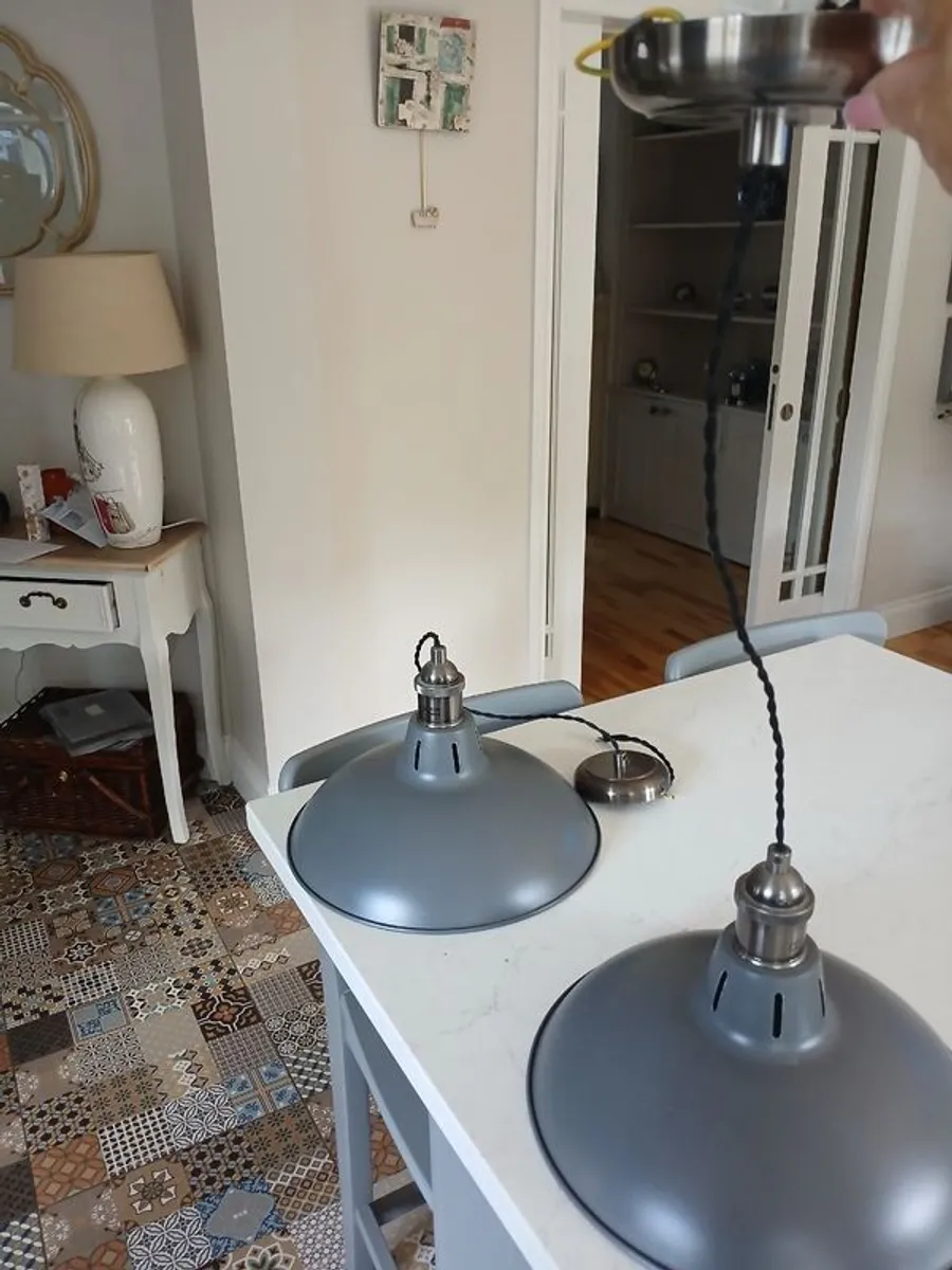 2 Pendant lights - Image 3